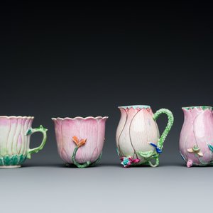 Two Chinese relief-decorated famille rose 'lotus' cups and saucers and two jugs, Yongzheng — photo 5