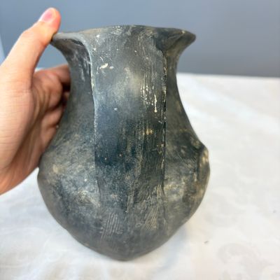 Two Chinese Sichuan black burnished pottery amphoras — photo 5
