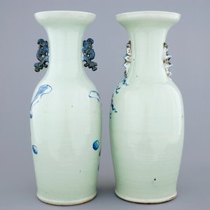 Two Chinese vases with blue and white design on celadon ground, 19th C. — photo 3