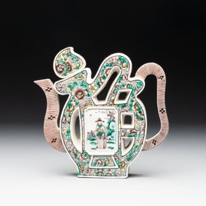 Two Chinese verte biscuit 'fu 福' wine ewers and covers, 19th C. — photo 8