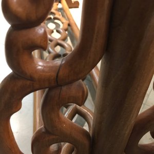 Two Chinese wooden textile hangers, 20th C. — photo 23