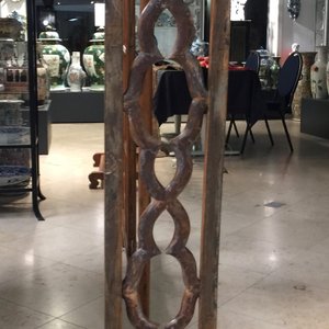 Two Chinese wooden textile hangers, 20th C. — photo 26