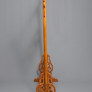 Two Chinese wooden textile hangers, 20th C. — photo 4