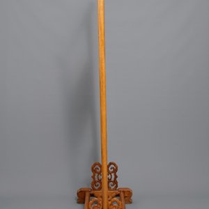 Two Chinese wooden textile hangers, 20th C. — photo 9