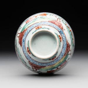 Two Dutch-decorated Chinese blue and white bowls with figures and landscapes, Qianlong — 照片 7