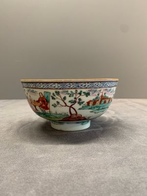 Two Dutch-decorated Chinese blue and white bowls with figures and landscapes, Qianlong — photo 6