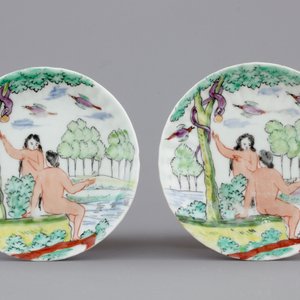Two Dutch-decorated Chinese porcelain cups and saucers depicting Adam and Eve, ca. 1730 — photo 2