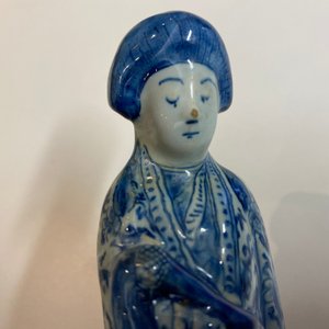 Two Dutch Delft blue and white figures of a Chinese man and woman, 1st quarter 18th C. — 照片 13