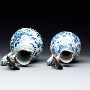 Two Dutch Delft blue and white jugs with pewter lids, 17/18th C. — photo 6