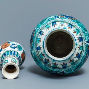 Two Dutch Delft Iznik-style vases, Porceleyne Fles, 1st half 20th C. — 照片 6
