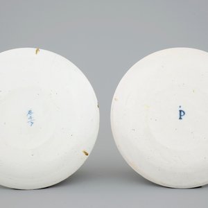 Two Dutch Delft text plates for the French market, 18th C. — photo 2