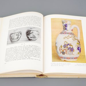Two Dutch Delftware publications, incl. Havard, Histoire de la faïence de Delft, 1878 — photo 10