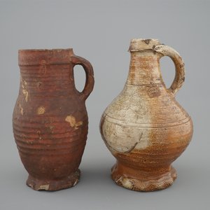 Two early saltglazed stoneware jugs, Raeren, 15/16th C. — 照片 4