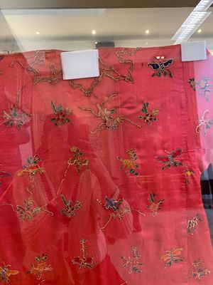 Two embroidered silk and cotton robes for the Straits or Peranakan market, Southeast Asia, 20th C. — photo 16