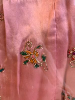 Two embroidered silk and cotton robes for the Straits or Peranakan market, Southeast Asia, 20th C. — photo 29