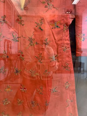 Two embroidered silk and cotton robes for the Straits or Peranakan market, Southeast Asia, 20th C. — photo 8
