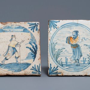 Two figural medallion tiles, Nevers, France, 17th C. — 照片 1