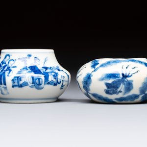 Two fine Chinese blue and white water pots, Jiajing mark, 19th C. — photo 2