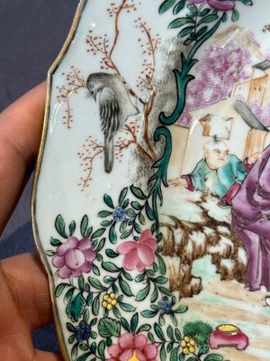 Two fine Chinese Canton famille rose 'mandarin subject' plates, Qianlong — photo 24