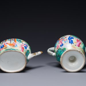 Two fine Chinese Canton famille rose teapots, 19th C. — photo 5