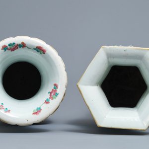 Two fine Chinese famille rose vases, 19th C. — photo 5