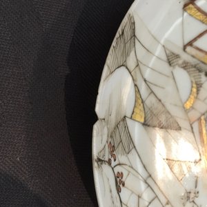 Two fine Chinese porcelain grisaille and gilt saucers, Yongzheng, 1722-1735 — photo 7