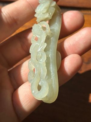 Two fine Chinese white jade carved belt hooks, Qing — photo 16