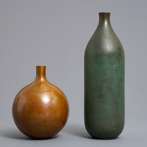 Two fine Japanese bronze vases, Showa, 20th C. — 照片 3