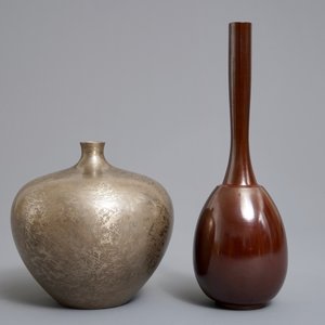 Two fine Japanese bronze vases, Showa, 20th C. — 照片 5