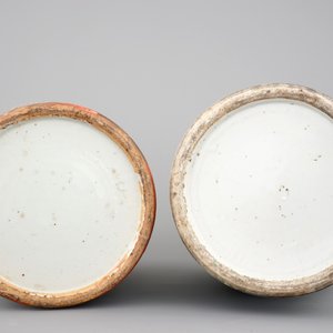 Two fine tall Chinese famille rose vases with birds, 19th C. — photo 2