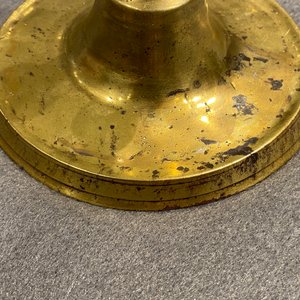 Two Flemish or Dutch knotted bronze candlesticks, 16th C. — 照片 32