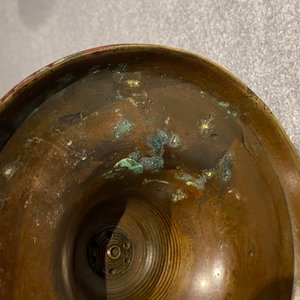 Two Flemish or Dutch knotted bronze candlesticks, 16th C. — 照片 36