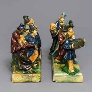 Two Flemish pottery groups, prob. Torhout, early 20th C. — photo 6