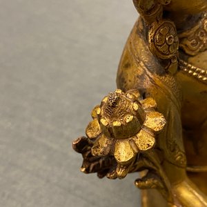 Two gilt bronze models of Tara, Tibet or Mongolia, 17/18th C. — photo 8