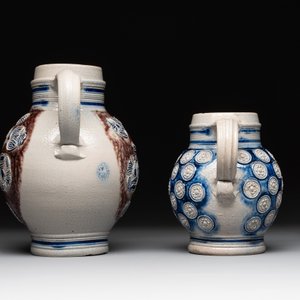 Two globular Westerwald stoneware jugs, Germany, 17/18th C. — photo 4