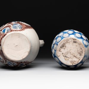 Two globular Westerwald stoneware jugs, Germany, 17/18th C. — photo 6