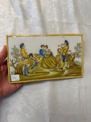 Two Italian maiolica ‘pastoral’ plaques, one dated 1745, Castelli, 18th C. — photo 1