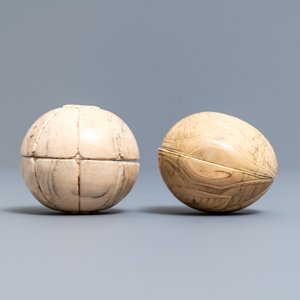 Two ivory diptych ball carvings, Dieppe, France, 18/19th C. — 照片 7
