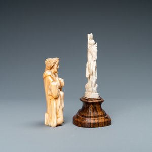 Two ivory figures: a kneeling Saint Joseph, Spain, 17th C. and Saint George with the dragon, 19/20th C. — photo 5