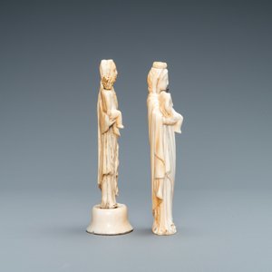 Two ivory figures of a Madonna with child, Dieppe, France, 18th C. — photo 5