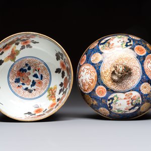 Two Japanese Imari covered bowls, one mounted in silver and wood and the other with gilt-bronze mounts, Meiji, 19th C. — photo 8