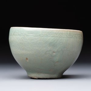 Two Korean celadon bowls with incised floral design, probably Goryeo/Joseon, 14/15th C. — 照片 10