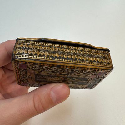 Two lacquered rectangular snuff boxes, Qajar and Ottoman Empire, 19th C. — 照片 25