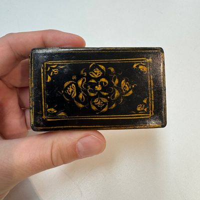 Two lacquered rectangular snuff boxes, Qajar and Ottoman Empire, 19th C. — 照片 9