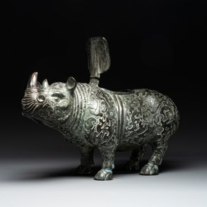 Two large Chinese archaistic bronze rhino- and melon-form vessels, 20th C. — foto 6