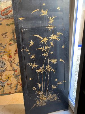 Two large Chinese Canton black and gilt-lacquered panels, 19th C. — 照片 14