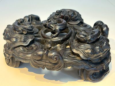 Two large Chinese carved wooden stands, 19th C. — foto 19