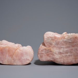Two large Chinese pink quartz figures on wooden stands, 20th C. — 照片 7