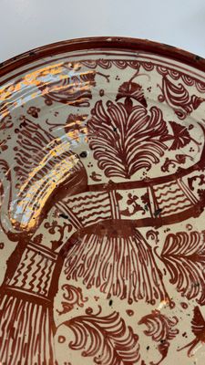 Two large Hispano-Moresque lustre-glazed dishes with a bird, Valencia or Manises, Spain, late 16th C. — 照片 20