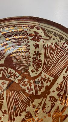 Two large Hispano-Moresque lustre-glazed dishes with a bird, Valencia or Manises, Spain, late 16th C. — 照片 5